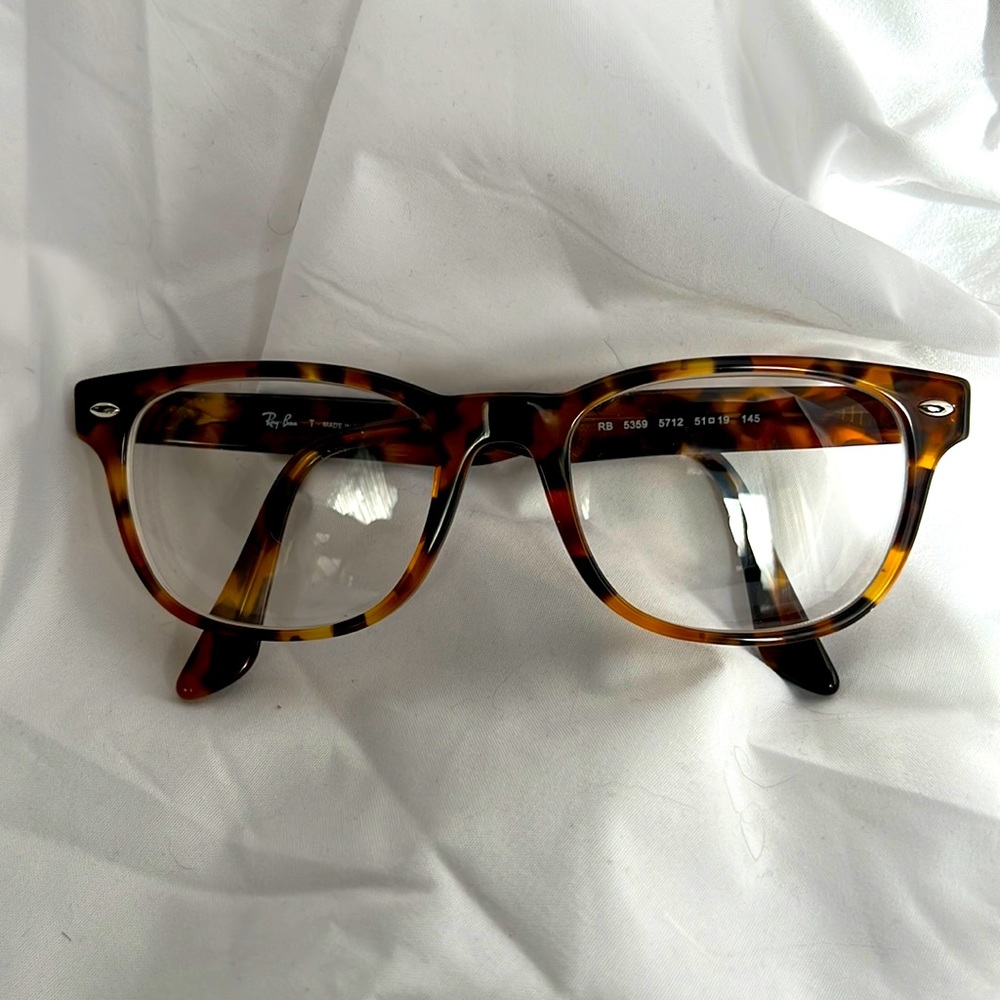 Ray-Ban RX5359 glasses